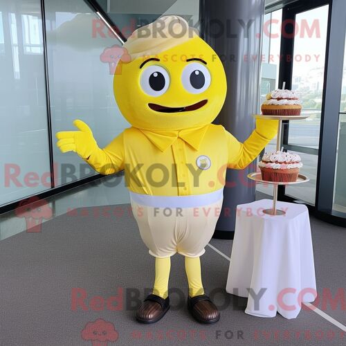 Personnage De Costume De Mascotte Redbrokoly De Cupcake Jaune Citron Habillé Avec Un T-Shirt À Manches Longues Et Des Porte-Documents