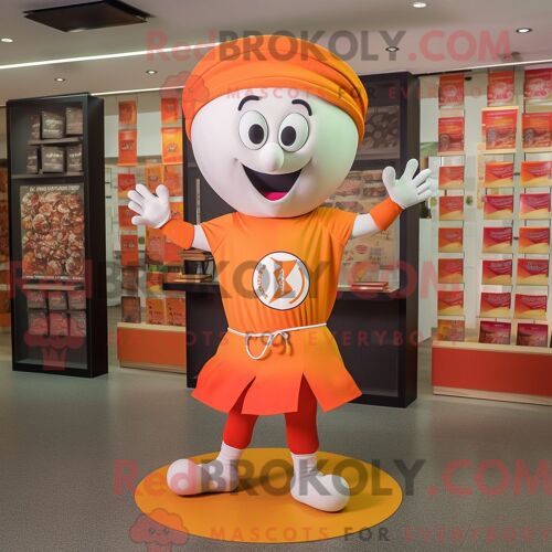 Personnage De Costume De Mascotte Redbrokoly Orange Plate Spinner Habillé Avec Un T-Shirt À Col En V Et Des Bandeaux
