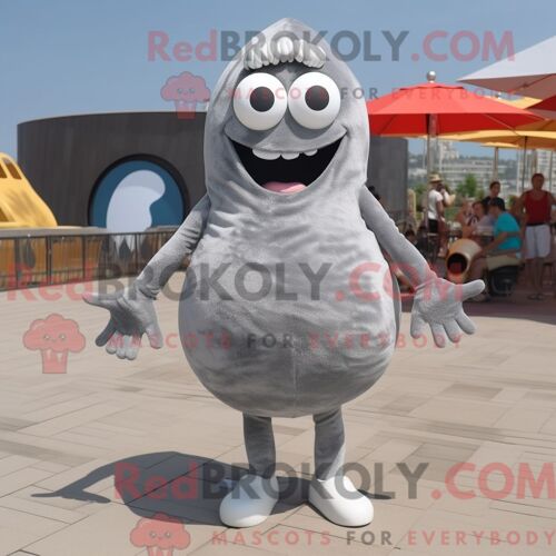 Costume Mascotte Redbrokoly De Shakshuka Gris Habillé D Un Maillot De Bain Une Pièce Et De Lacets De Chaussures