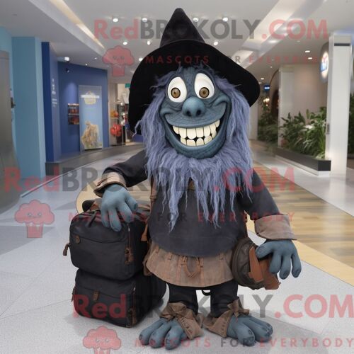 Personnage De Costume De Mascotte Redbrokoly De Pendentif Vert Habillé Avec Un Short Cargo Et Des Écharpes