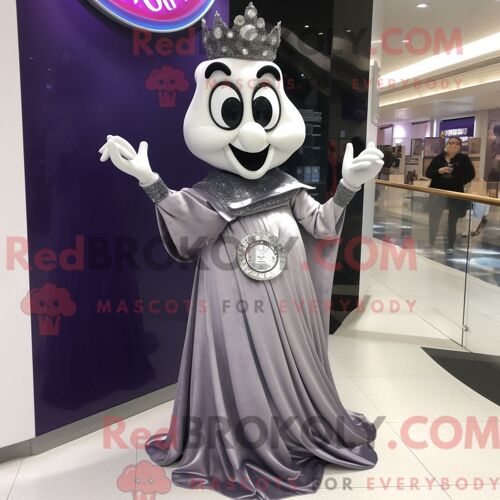 Costume Mascotte Redbrokoly De Moussaka Argentée Personnage Habillé D Une Robe De Soirée Et De Montres-Bracelets