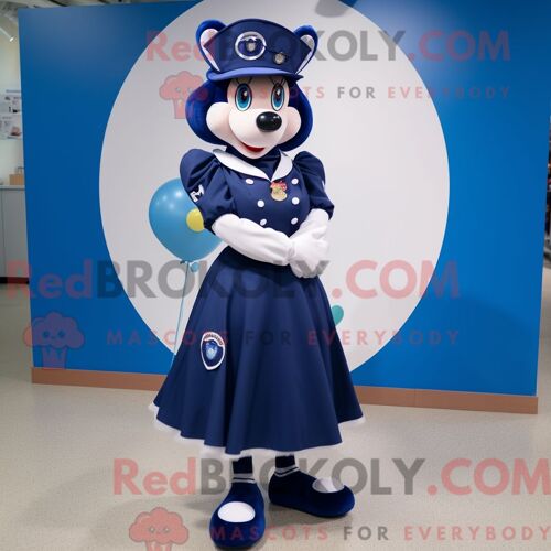 Costume De Mascotte Redbrokoly De Coeur Bleu Marine Habillé D Une Jupe Circulaire Et De Broches