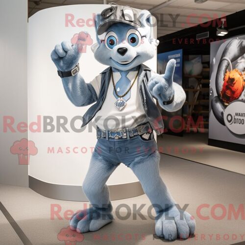 Costume Mascotte Redbrokoly De Silver Alliance Personnage Habillé Avec Un Jean Évasé Et Des Bracelets