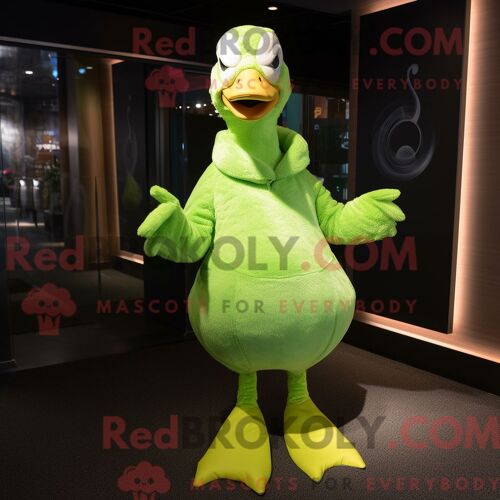 Costume De Mascotte Redbrokoly De Cygne Vert Citron Habillé Avec Une Veste Et Des Gants