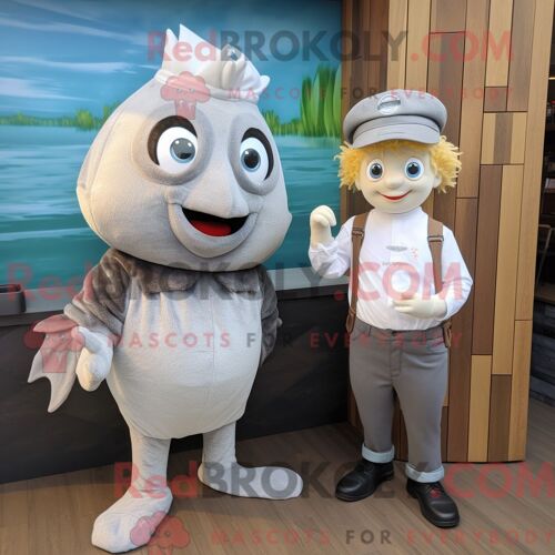 Costume De Mascotte Redbrokoly Silver Fish And Chips Habillé Avec Un Pantalon En Velours Côtelé Et Des Montres Intelligentes