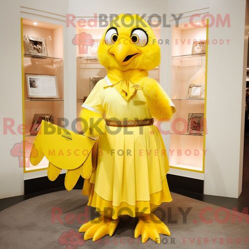 Costume De Mascotte Redbrokoly D Aigle Jaune Citron Habillé D Une Jupe Longue Et D Un Porte-Monnaie