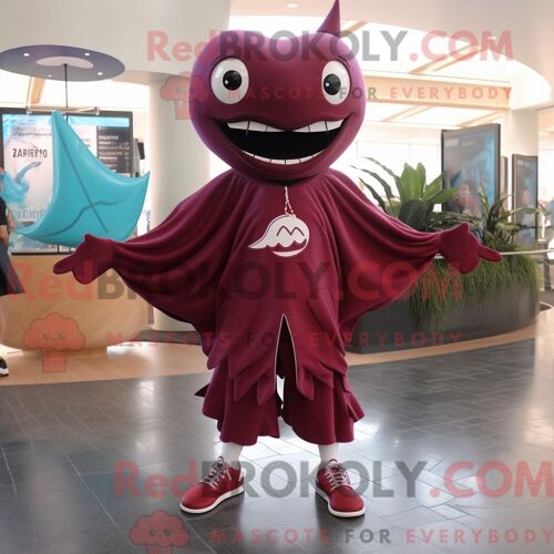 Costume De Mascotte Redbrokoly De Raie Manta Marron Habillé Avec Un Short Et Des Lacets De Chaussures