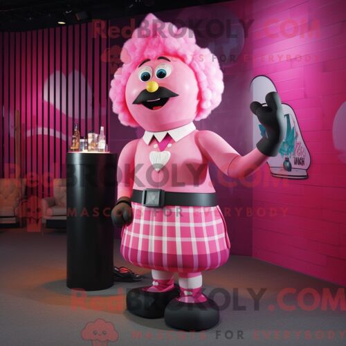 Costume Mascotte Redbrokoly De Cornemuse Rose Personnage Habillé D Une Robe De Cocktail Et De Coussinets De Pieds