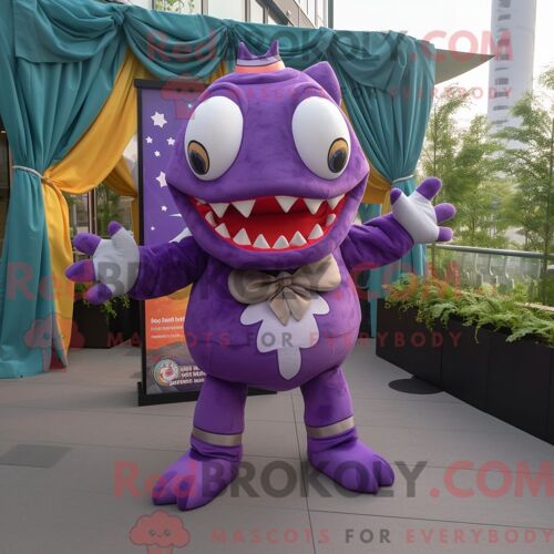 Costume De Mascotte Redbrokoly De Piranha Violet Personnage Habillé D Un Legging Et D Un Noeud Papillon