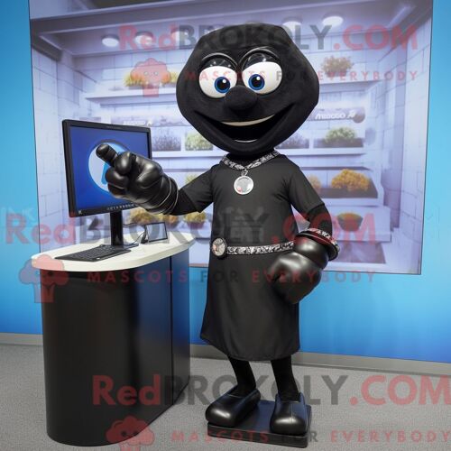 Mascotte Redbrokoly D Ordinateur Noir Personnage Costumé Habillé D Une Blouse Et D Un Bracelet De Montres