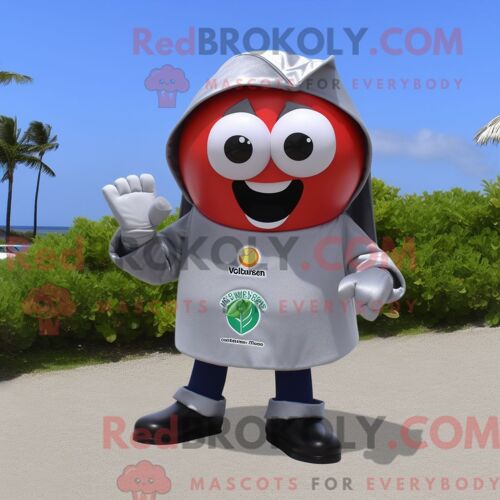 Costume Mascotte Redbrokoly De Tomate Argentée Personnage Habillé Avec Un Bermuda Et Des Bagues