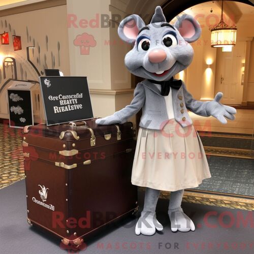 Costume Mascotte Redbrokoly De Ratatouille Argentée Personnage Habillé Avec Une Jupe Crayon Et Des Porte-Documents