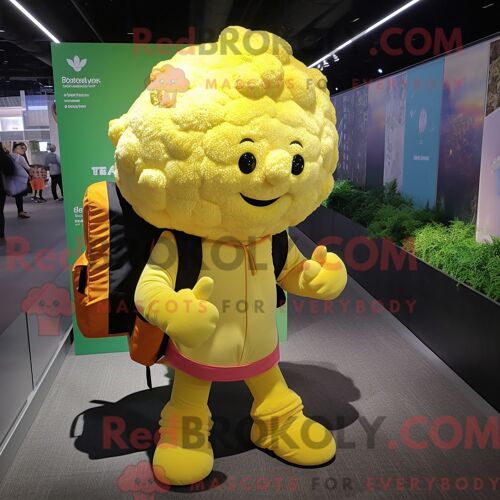 Personnage De Costume De Mascotte Redbrokoly De Chou-Fleur Jaune Habillé Avec Une Salopette Et Des Sacs À Dos