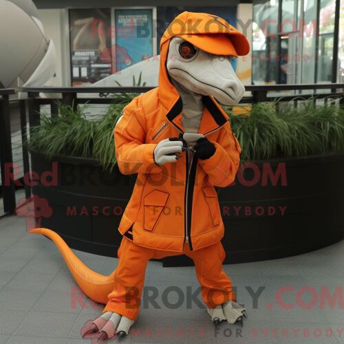 Costume De Mascotte Redbrokoly De Ballon De Handball Peach Habillé Avec Une Jupe Crayon Et Des Bonnets