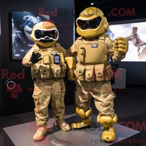 Costume Mascotte Redbrokoly Para Commando Doré Personnage Habillé Avec Une Barboteuse Et Des Montres Connectées