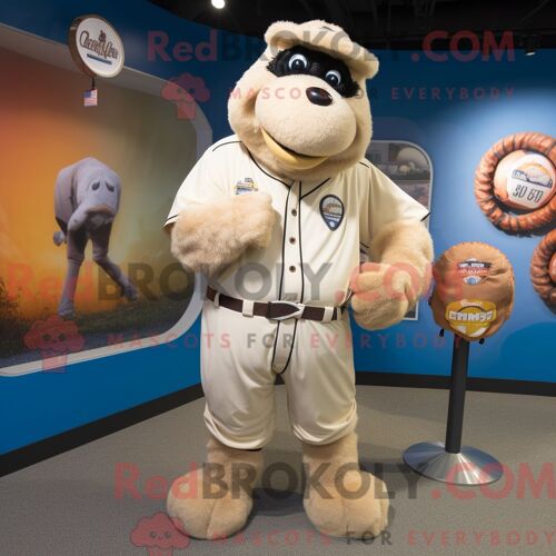 Costume De Mascotte Redbrokoly De Chameau Crème Personnage Habillé Avec Un T-Shirt De Baseball Et Des Broches