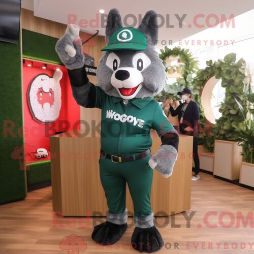Costume Mascotte Redbrokoly Forest Green Say Wolf Habillé Avec Un Pantalon De Yoga Et Des Bérets