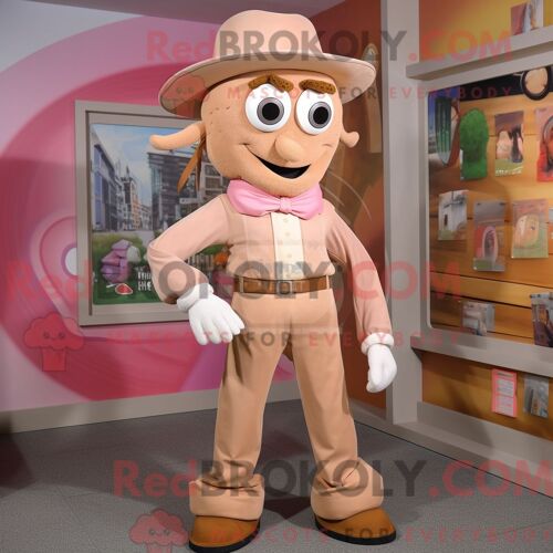 Personnage De Costume De Mascotte Redbrokoly Rose Beige Habillé Avec Un T-Shirt À Manches Longues Et Des Bretelles