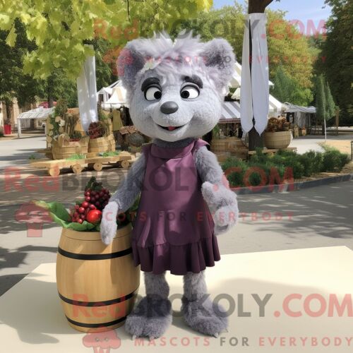 Costume De Mascotte Redbrokoly De Raisin Gris Habillé D Une Robe Fourreau Et De Pochettes