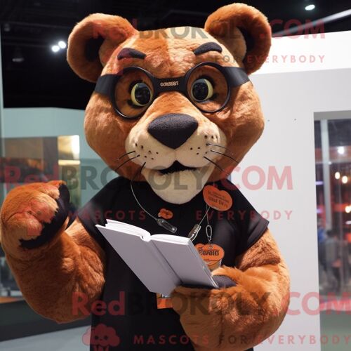 Costume De Mascotte Redbrokoly De Panthère Rouille Habillé D Une Mini-Jupe Et De Lunettes De Lecture