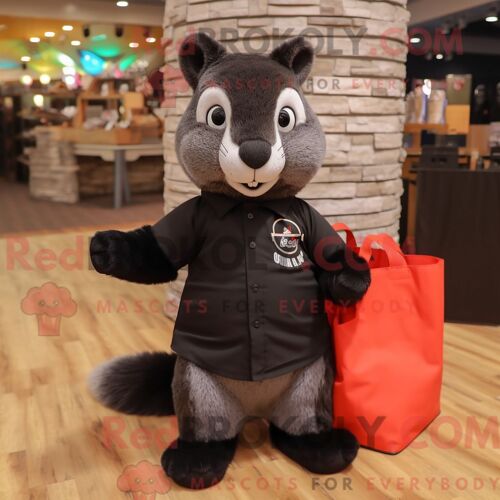 Mascotte Redbrokoly D Écureuil Noir Personnage Costumé Habillé D Un Polo Et De Sacs Fourre-Tout