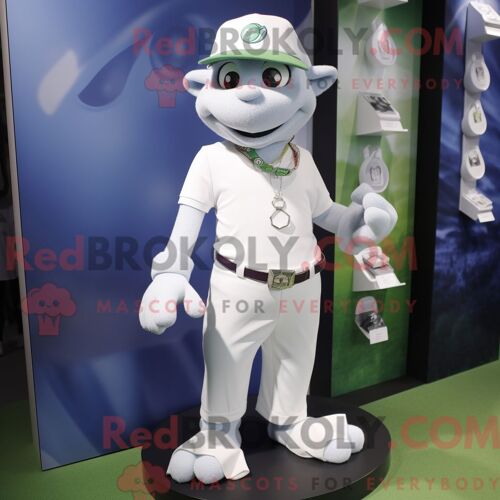 Costume Mascotte Redbrokoly De Bracelet Blanc Personnage Habillé Avec Un Bermuda Et Des Boutons De Manchette