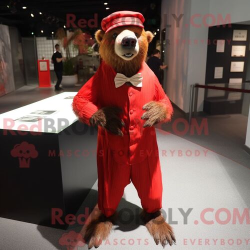 Costume De Mascotte Redbrokoly D Ours Paresseux Rouge Habillé D Une Jupe Plissée Et De Boutons De Manchette