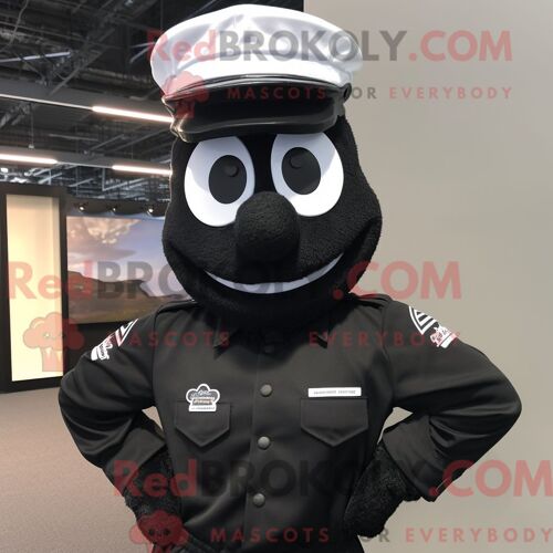 Costume Mascotte Redbrokoly De Commando Noir Personnage Habillé Avec Une Chemise En Popeline Et Des Cravates