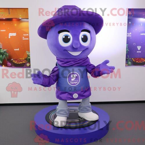 Costume Mascotte Redbrokoly De Piranha Turquoise Personnage Habillé Avec Un Pantalon De Yoga Et Des Épingles À Cheveux