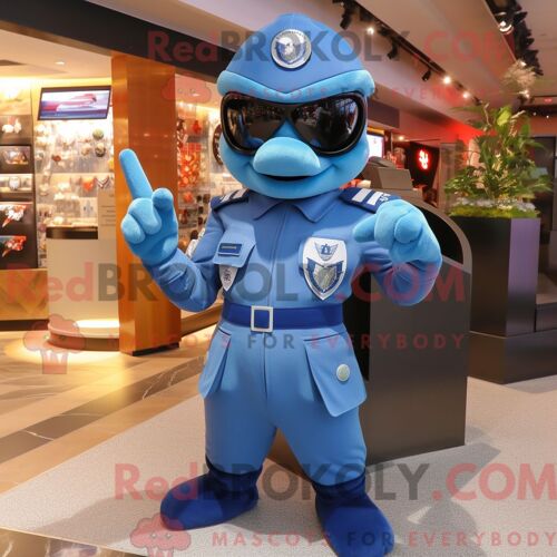 Costume De Mascotte Redbrokoly De Soldat De L Armée De L Air Bleue Personnage Habillé D Une Chemise Henley Et De Broches