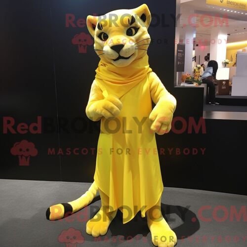 Costume De Mascotte Redbrokoly De Panthère Jaune Citron Personnage Habillé Avec Une Robe Midi Et Des Clips Pour Écharpe