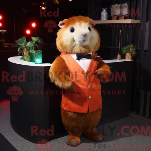 Personnage De Costume De Mascotte Redbrokoly De Cochon D Inde Rouille Habillé D Une Robe De Cocktail Et De Montres Numériques