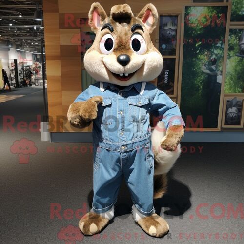 Costume De Mascotte Redbrokoly D Écureuil Olive Habillé D Une Chemise En Jean Et De Pinces À Chaussures