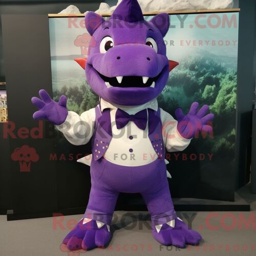 Costume De Mascotte Redbrokoly De Stégosaure Violet Personnage Habillé D Une Salopette Et De Noeuds Papillons
