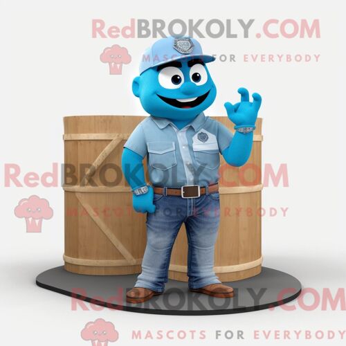 Costume Mascotte Redbrokoly De Bague De Fiançailles Bleue Personnage Habillé Avec Un Short Cargo Et Des Ceintures