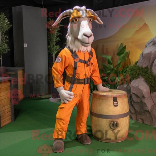Mascotte Redbrokoly De Personnage De Chèvre Boer Orange Habillé D Un Pantalon Cargo Et D Anneaux