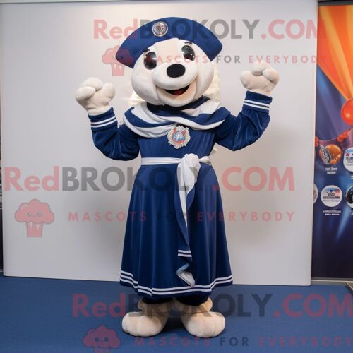 Costume De Mascotte Redbrokoly De Navy Juggle Personnage Habillé Avec Une Robe Taille Empire Et Des Foulards