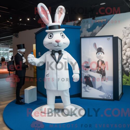 Costume Mascotte Redbrokoly De Lapin Crème Personnage Habillé D Un Costume Et De Bérets
