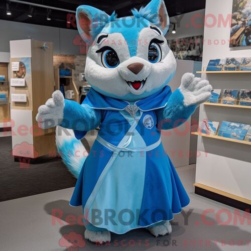 Costume Mascotte Redbrokoly D Écureuil Volant Bleu Personnage Habillé Avec Une Robe Midi Et Des Bagues