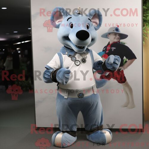 Mascotte Redbrokoly De Tapir Gris Personnage Habillé Avec Un Jean Boyfriend Et Des Montres Bracelet