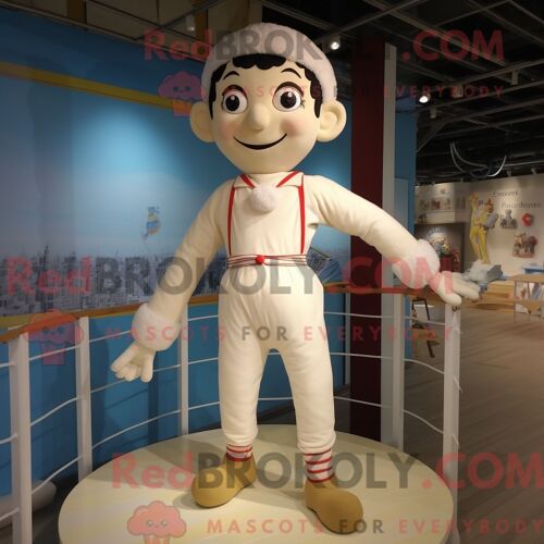 Costume Mascotte Redbrokoly De Betterave Rose Personnage Habillé Avec Un Coupe-Vent Et Des Écharpes
