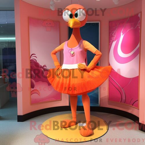 Costume Mascotte Redbrokoly De Flamant Orange Habillé D Un Maillot De Bain Une Pièce Et De Ceintures De Smoking