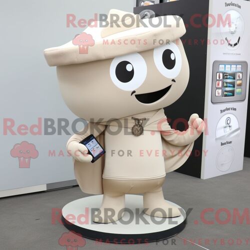 Mascotte Redbrokoly De Personnage Pendentif Beige Habillé Avec Un Pantalon Et Des Broches
