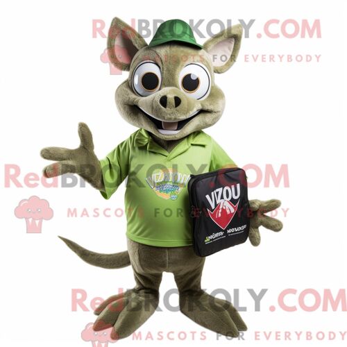 Costume De Mascotte Redbrokoly Olive Chupacabra Habillé D Un T-Shirt À Col En V Et De Portefeuilles