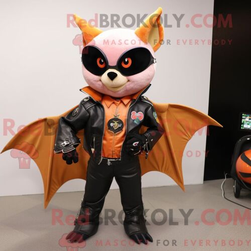 Costume De Mascotte Redbrokoly De Chauve-Souris Aux Fruits Pêche Personnage Habillé D Une Veste De Motard Et D Épinglettes