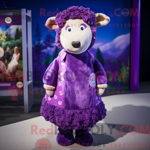 Personnage De Costume De Mascotte Redbrokoly De Mouton Violet Habillé Avec Une Robe Trapèze Et Des Foulards