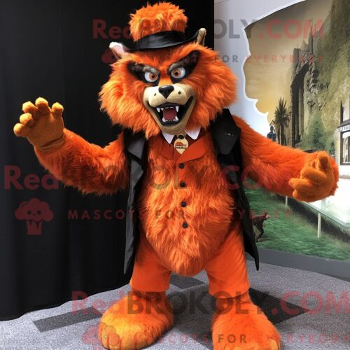 Costume De Mascotte Redbrokoly De Loup-Garou Orange Habillé Avec Une Jupe Trapèze Et Des Chapeaux