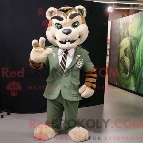 Personnage Mascotte Redbrokoly D Un Tigre Olive Habillé D Une Veste De Costume Et De Bagues