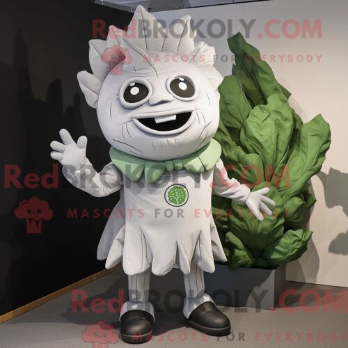 Personnage Mascotte Redbrokoly D Un Tan Momentum Habillé D Une Chemise Boutonnée Et D Épinglettes