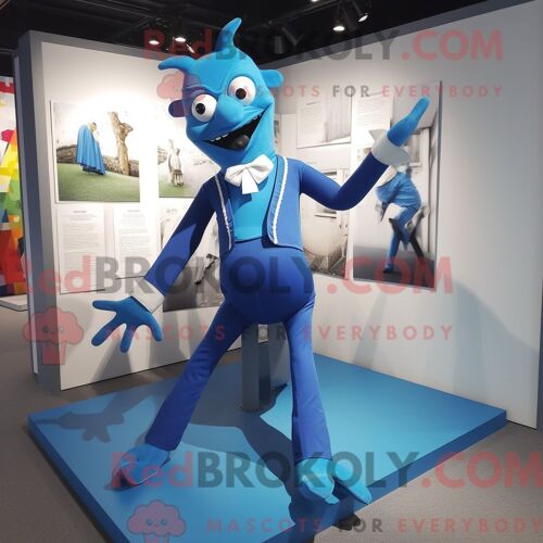Costume Mascotte Redbrokoly De Contorsionniste Bleu Personnage Habillé D Un Pantalon De Costume Et De Bretelles